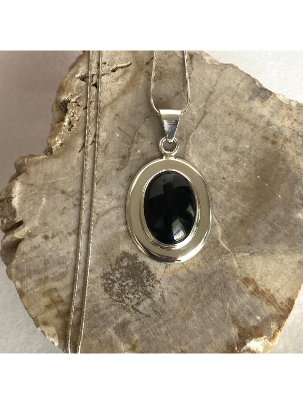 Sterling Silver 925 HOB MEX Heavy Oval Black Onyx Pendant Necklace 18" Chain